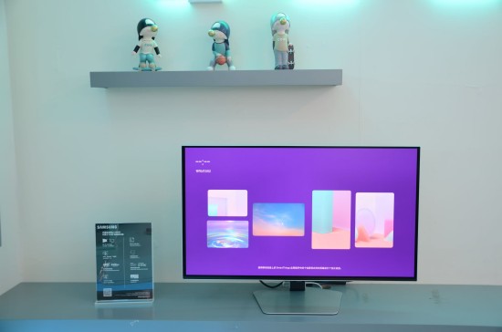 AWE 2025裸眼3D打造沉浸式游戏新体验PP电子三星3D电竞显示器G90XF
